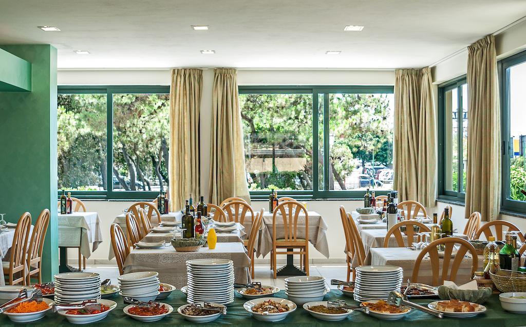 Hotel Paris 리도디캄파이오레 외부 사진